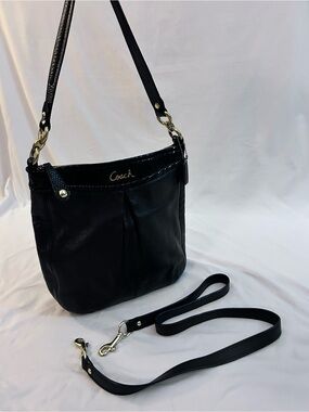 Coach Black Leather Shoulder Bag